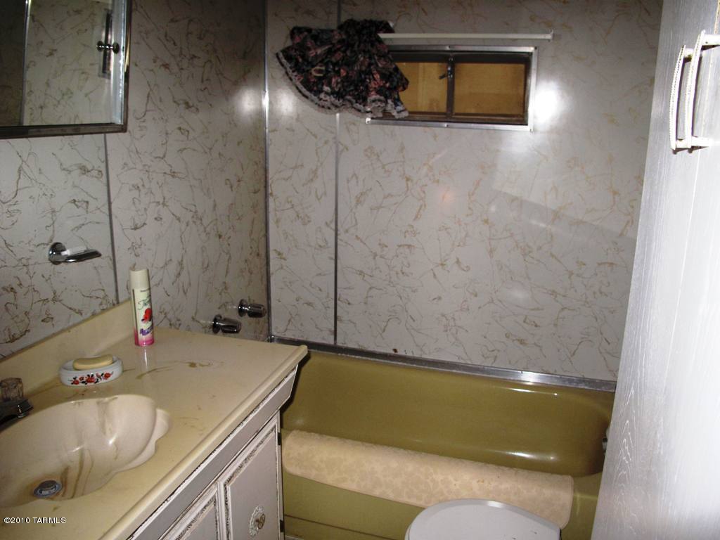 5765 West Rocking Cir Street Tucson, AZ 85713 - Photo 14 of 15 Gallery Image 14