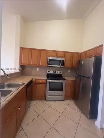 $2,000 | 1660 Southeast 29th Street, Unit 109, Homestead, FL 33035