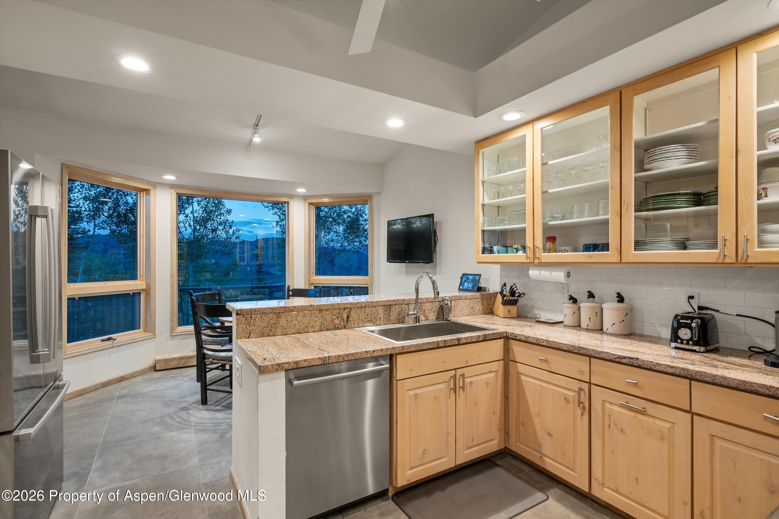 352 Faraway Road Snowmass Village, CO 81615 - Photo 16 of 48 Kitchen