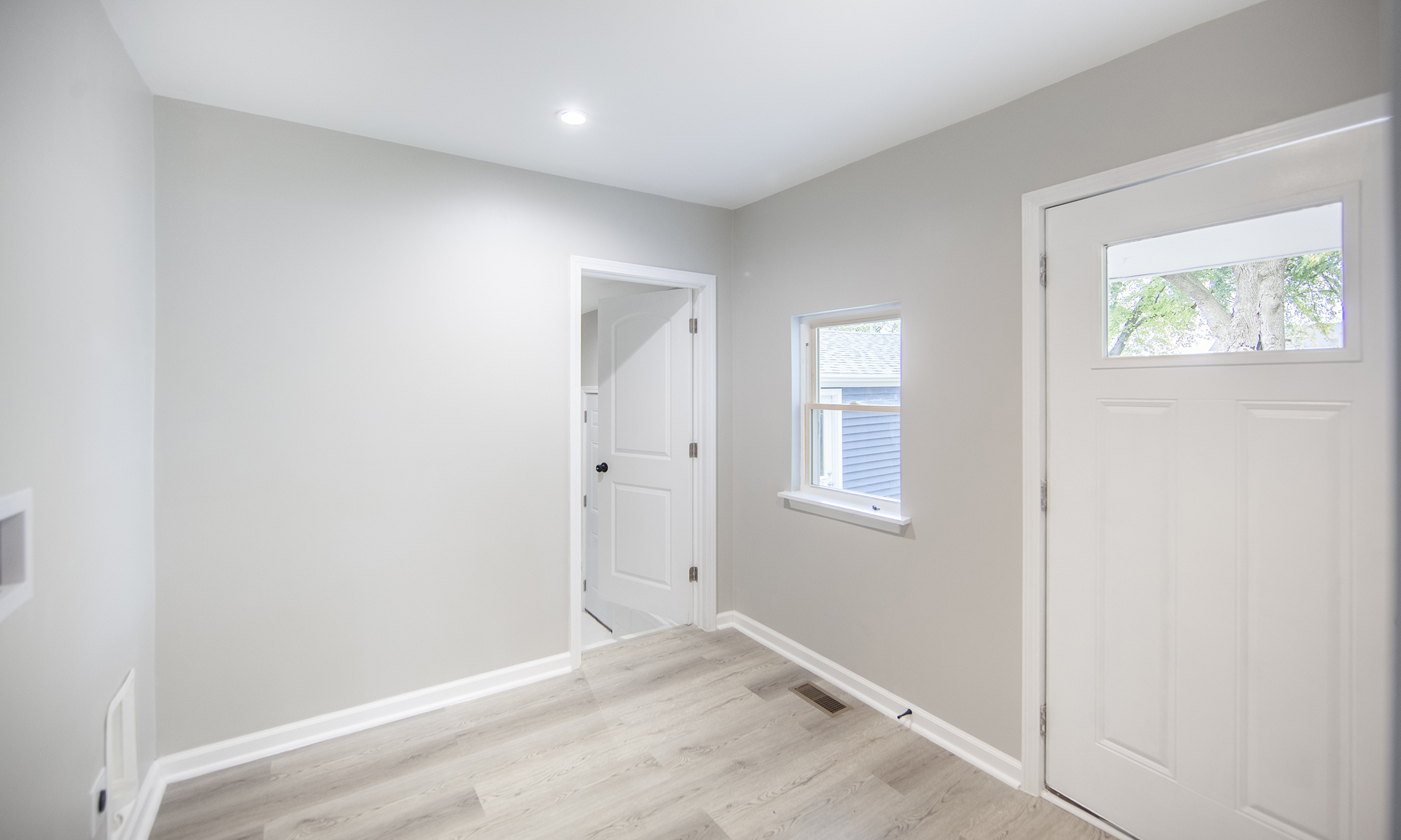 797 North Pendleton Avenue Pendleton, IN 46064 - Photo 18 of 27 Gallery Image 18