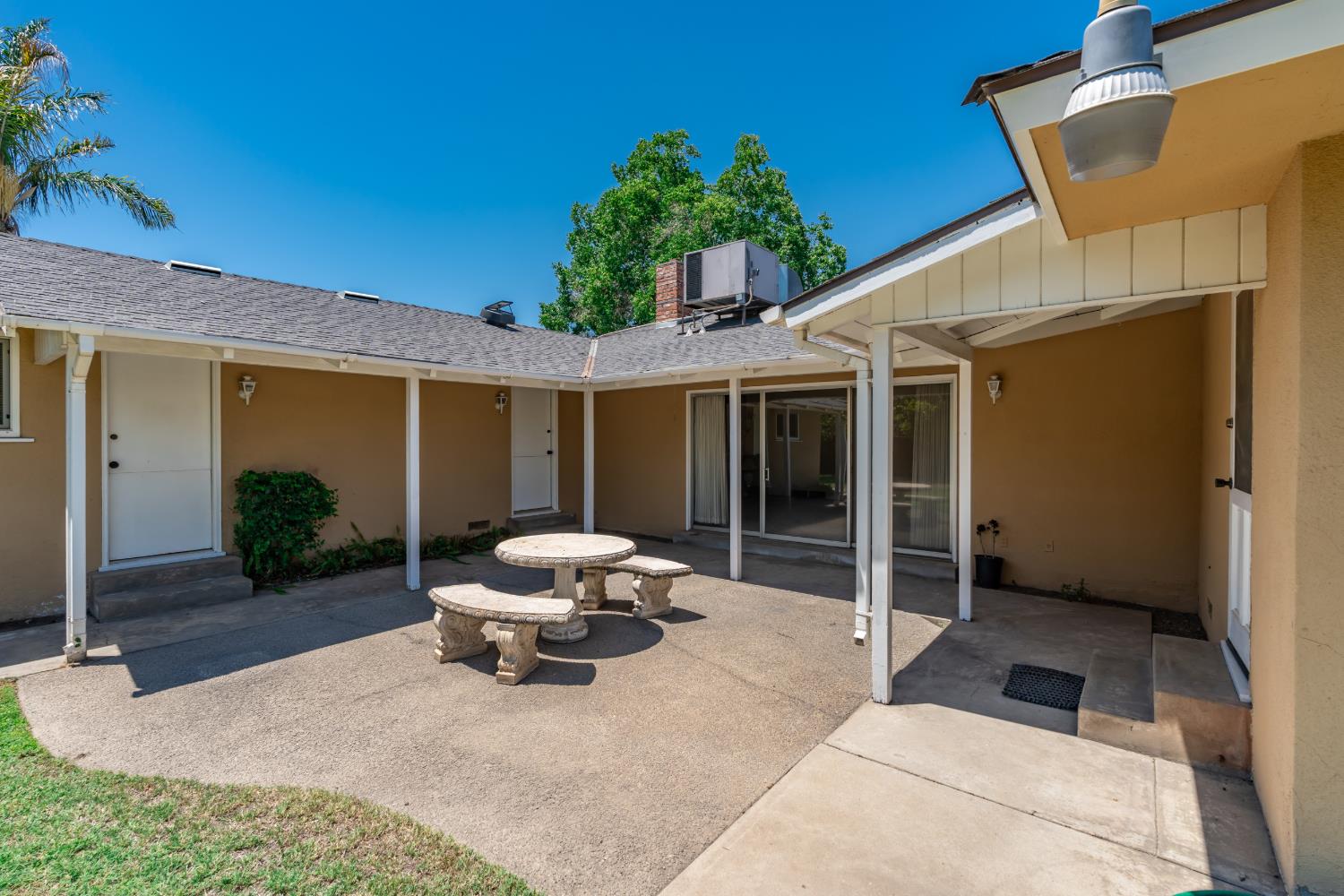 4328 East Rialto Avenue Fresno, CA 93726 - Photo 33 of 43