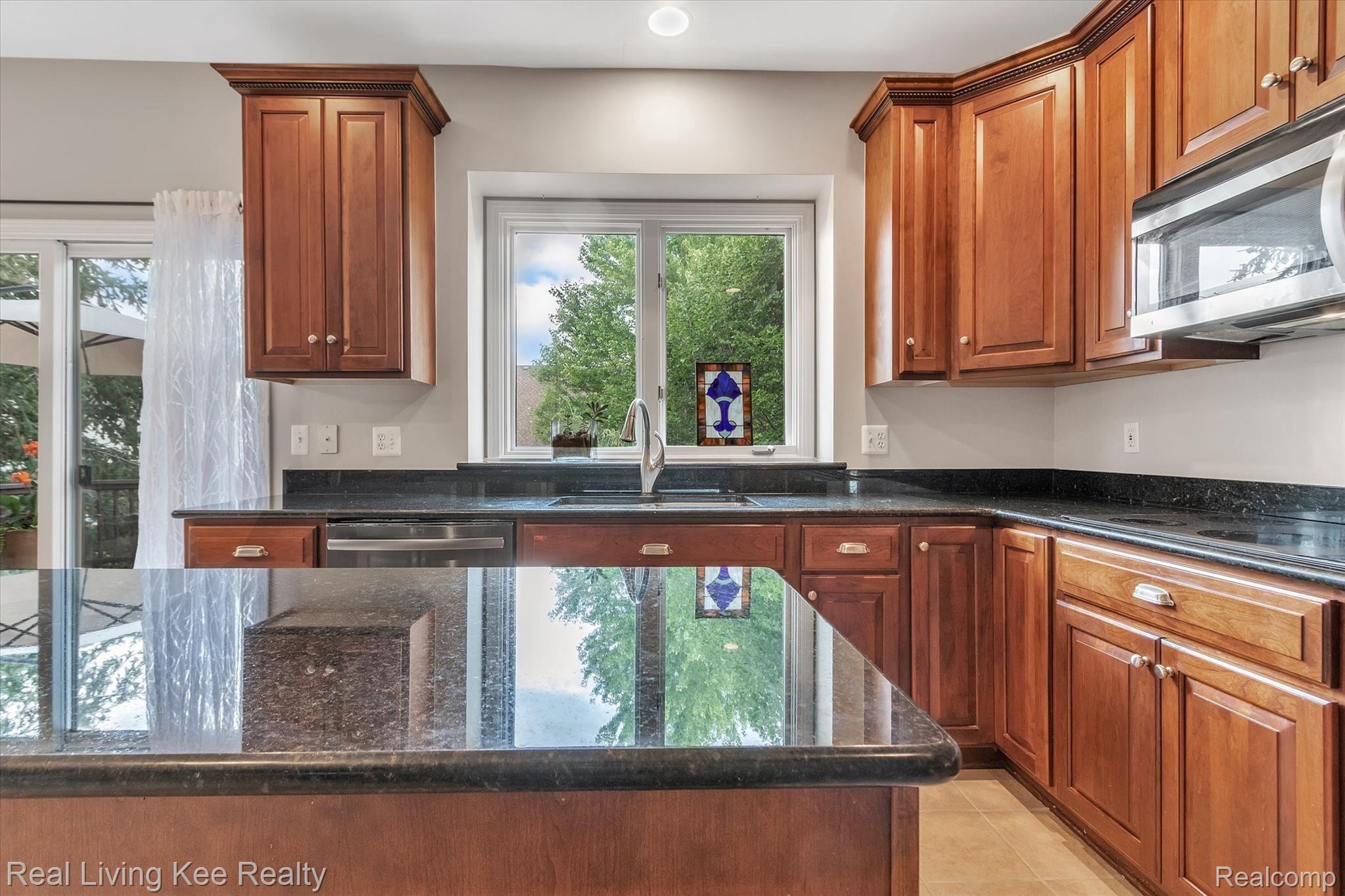1148 Krista Lane Rochester, MI 48307 - Photo 13 of 53 14-1148-Krista-Lane-WindowStill-Real-Estate-Photography-14.jpg