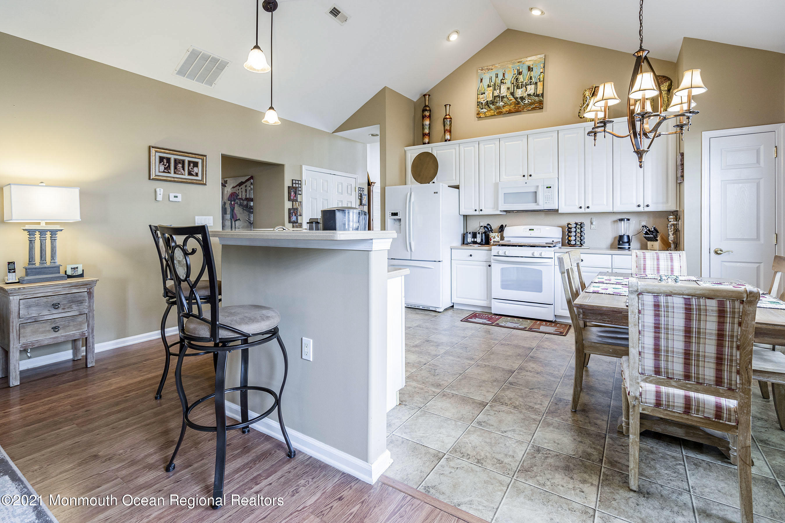 134 Eleanor Road Manchester Township, NJ 08759 - Photo 8 of 37 Kitchen1