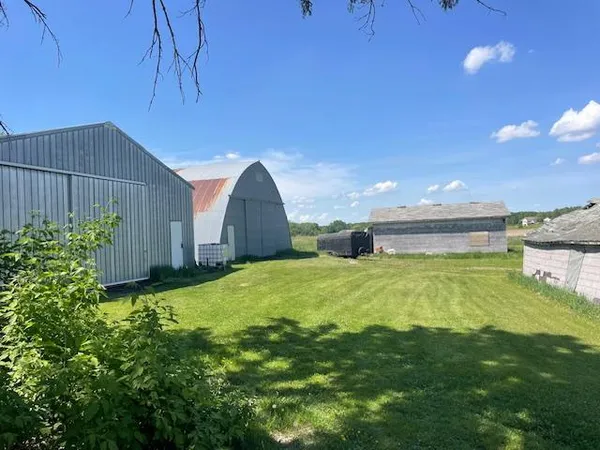 $325,000 | 8301 181st Avenue Northwest, Anoka, MN 55303