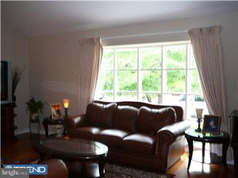 8700 Autumn Road Philadelphia, PA 19115 - Photo 3 of 7 Gallery Image 3