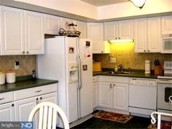 8700 Autumn Road Philadelphia, PA 19115 - Photo 4 of 7 Gallery Image 4
