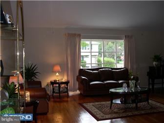 8700 Autumn Road Philadelphia, PA 19115 - Photo 5 of 7 Gallery Image 5