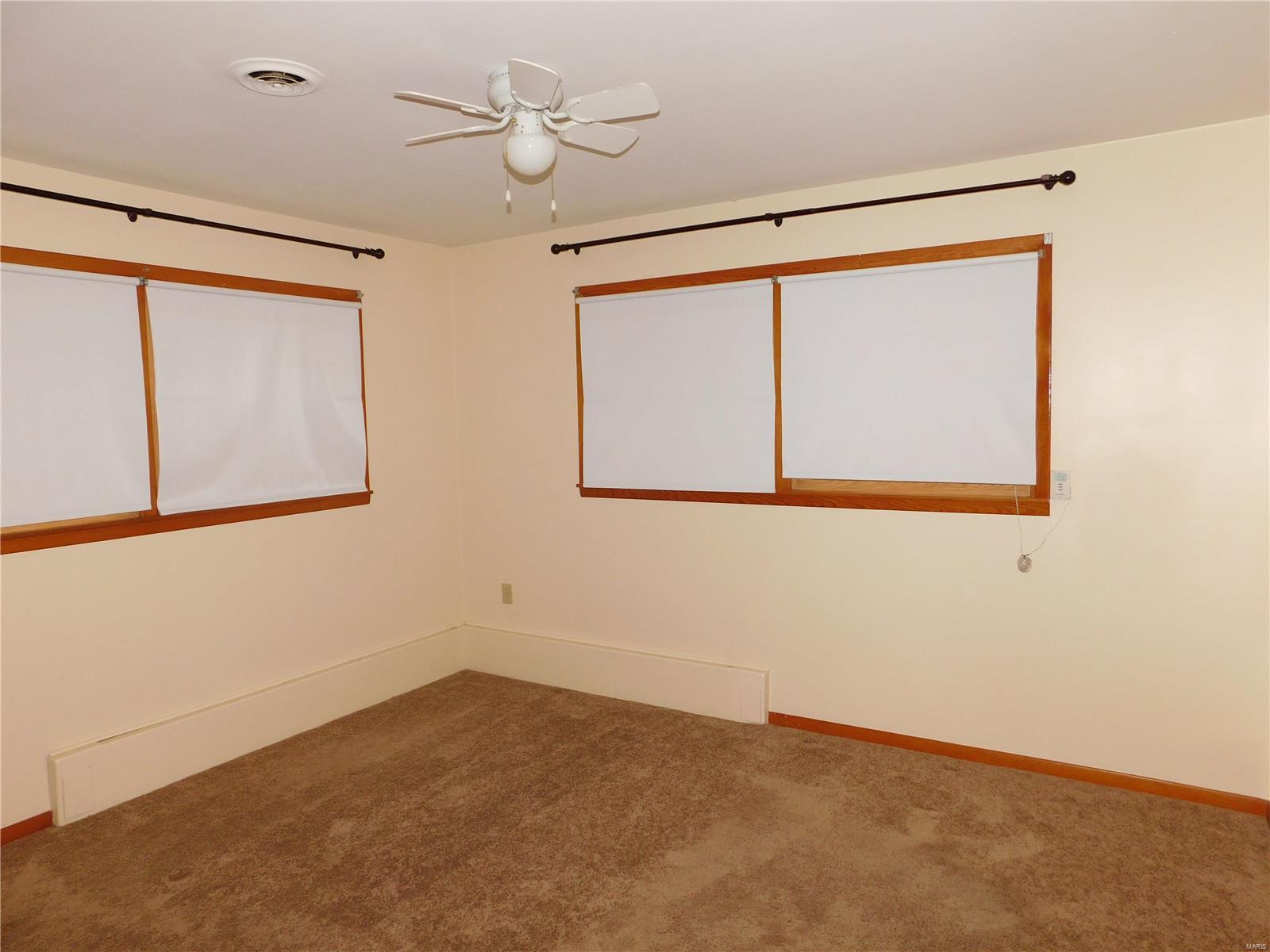 530 West Kinkead Road Hillsboro, IL 62049 - Photo 19 of 27 Gallery Image 19