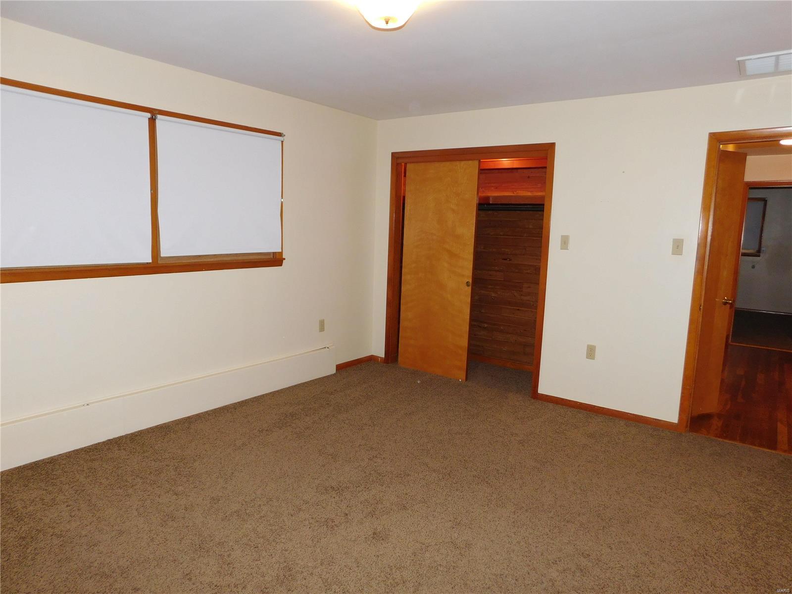 530 West Kinkead Road Hillsboro, IL 62049 - Photo 20 of 27 Gallery Image 20