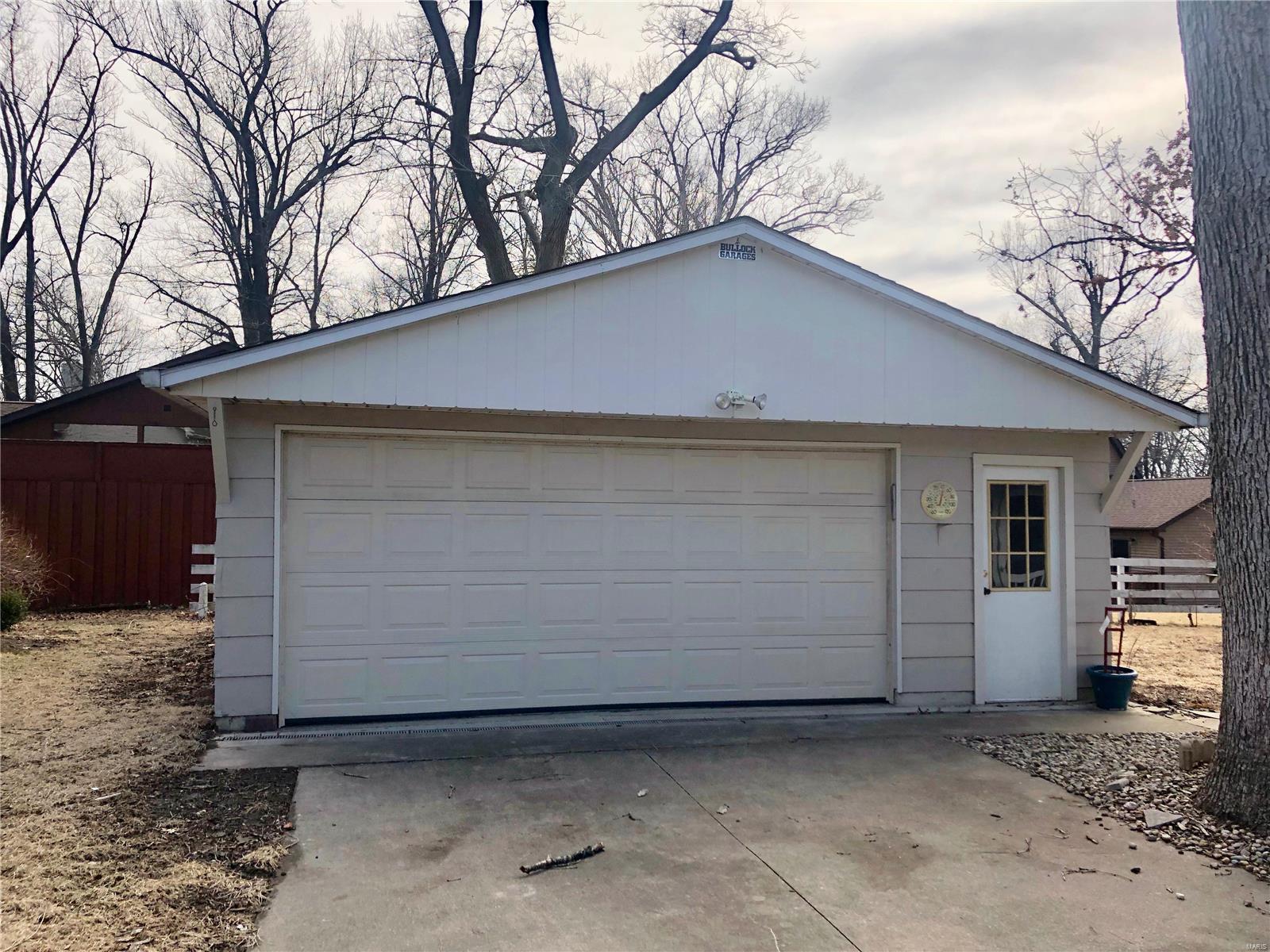 530 West Kinkead Road Hillsboro, IL 62049 - Photo 7 of 27 Gallery Image 7