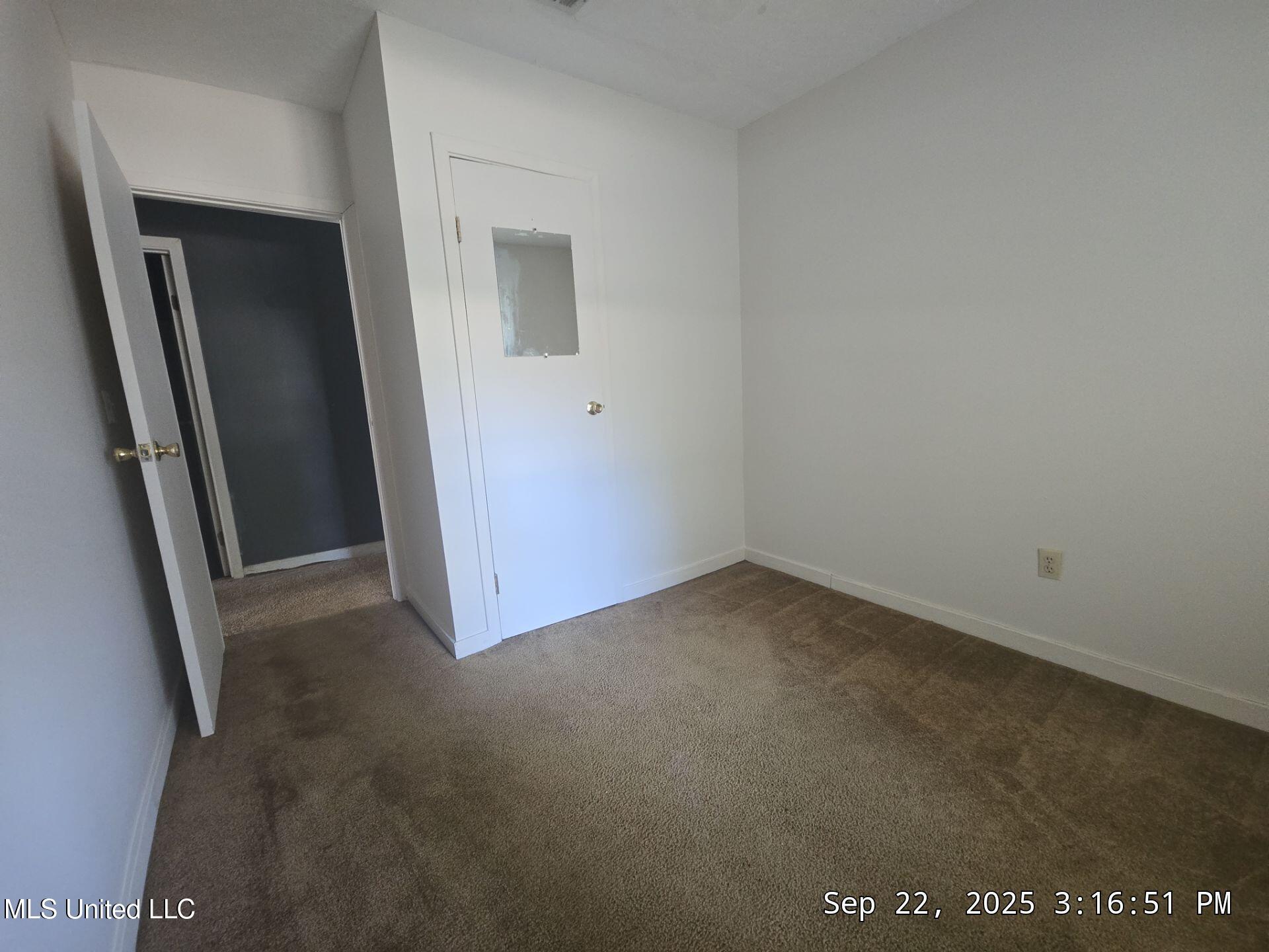 410 Countryside Road Vicksburg, MS 39180 - Photo 13 of 15 01997382-b7f6-700d-ae8c-245aa77f38a3