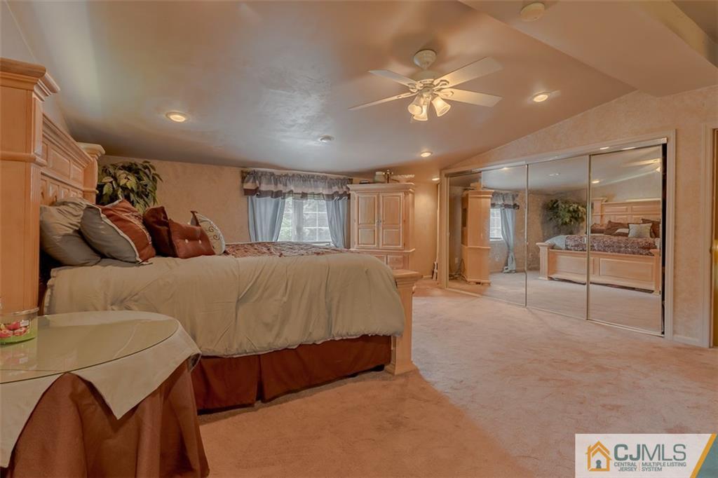 18 Overbrook Road Piscataway, NJ 08854 - Photo 22 of 26 Gallery Image 22