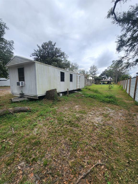 2102 Sydney Dover Road Dover, FL 33527 - Photo 30 of 38