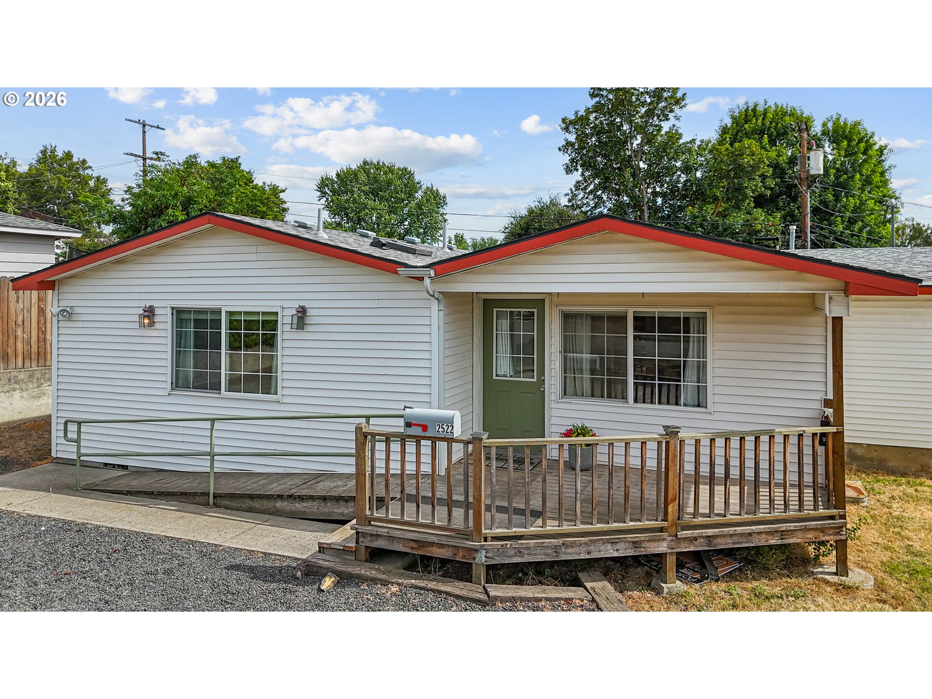 2522 Southwest Marshall Avenue Pendleton, OR 97801 - Photo 1 of 38