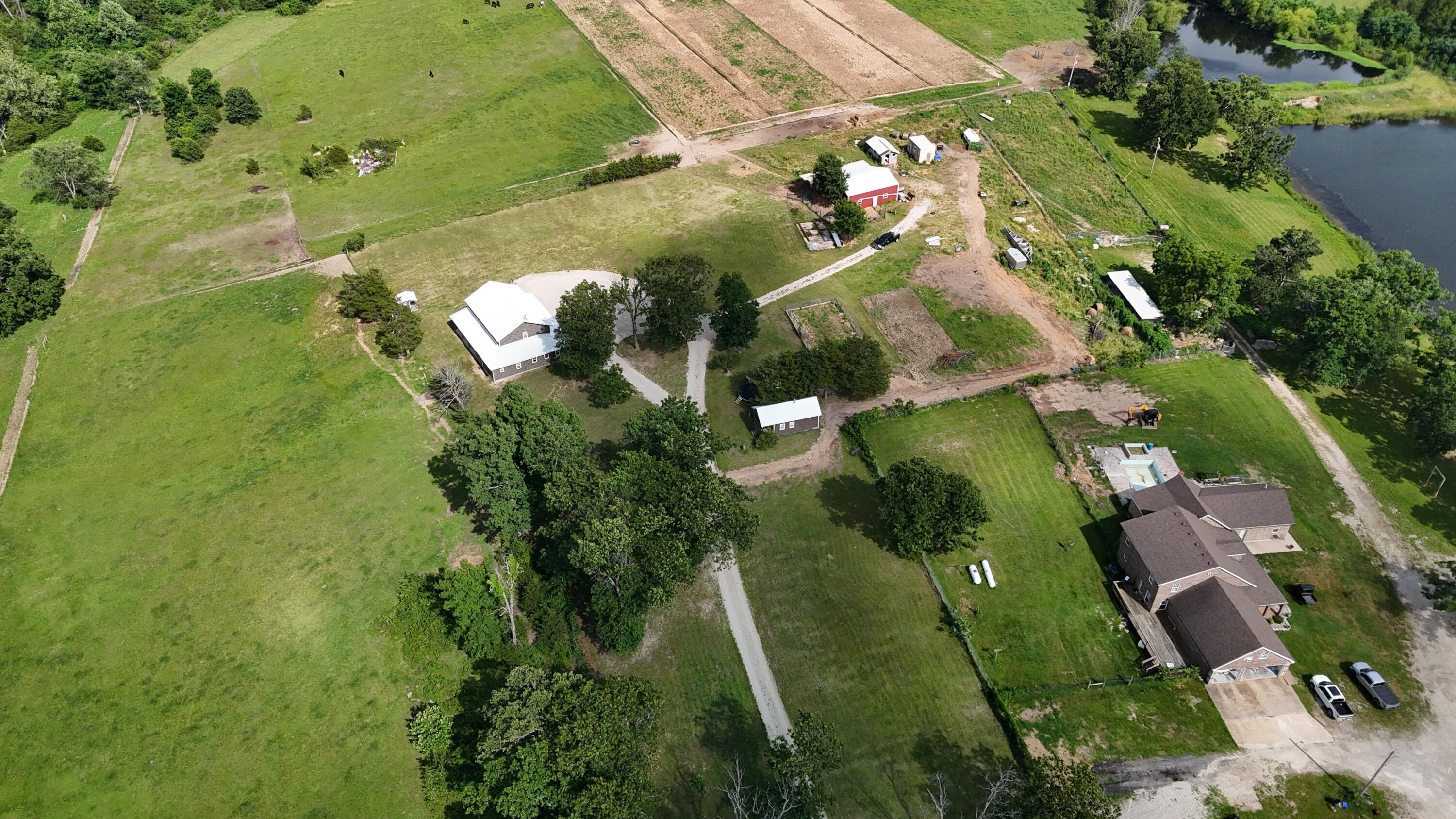 3410 Teagues Road Marshfield, MO 65706 - Photo 39 of 47 DJI_20260605163355_0162_D