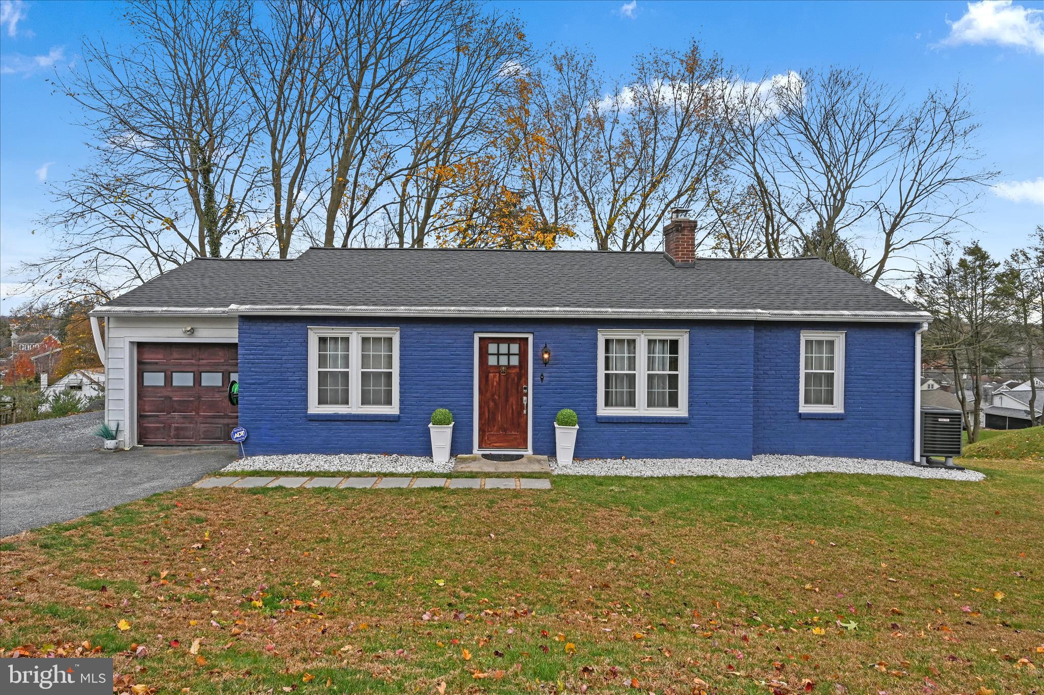 508 Rambler Road Manheim, PA 17545 - Photo 2 of 34 Exterior Front