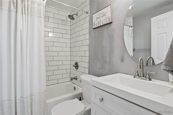 $349,900 | 107 Wabash Avenue, Tonawanda, NY 14217