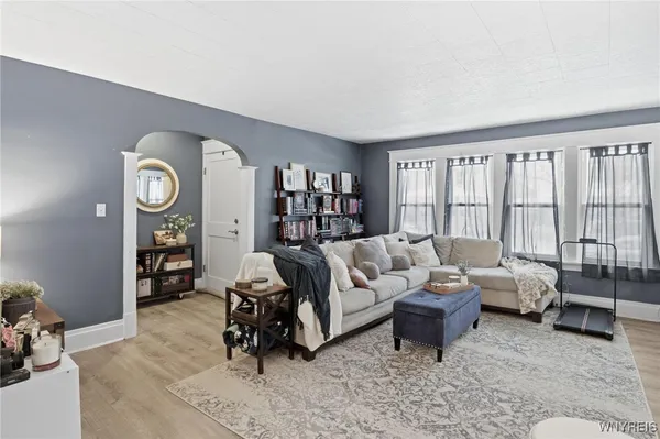 $349,900 | 107 Wabash Avenue, Tonawanda, NY 14217