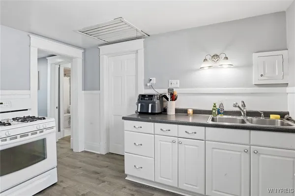 $349,900 | 107 Wabash Avenue, Tonawanda, NY 14217