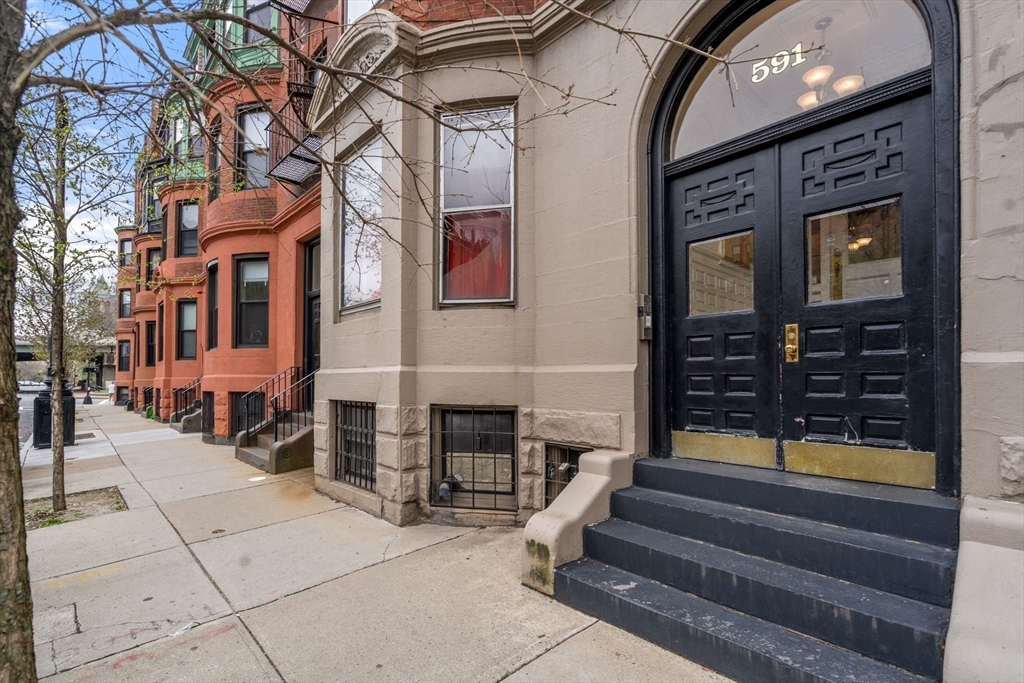 591 Beacon Street, Unit 3 Boston, MA 02215 - Photo 10 of 10 a view of a building with stairs