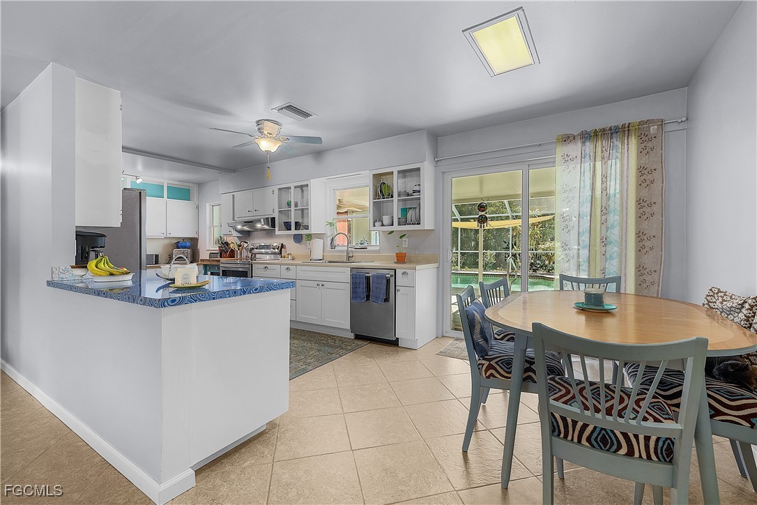 5935 Trout Road Bokeelia, FL 33922 - Photo 10 of 38 Gallery Image 10