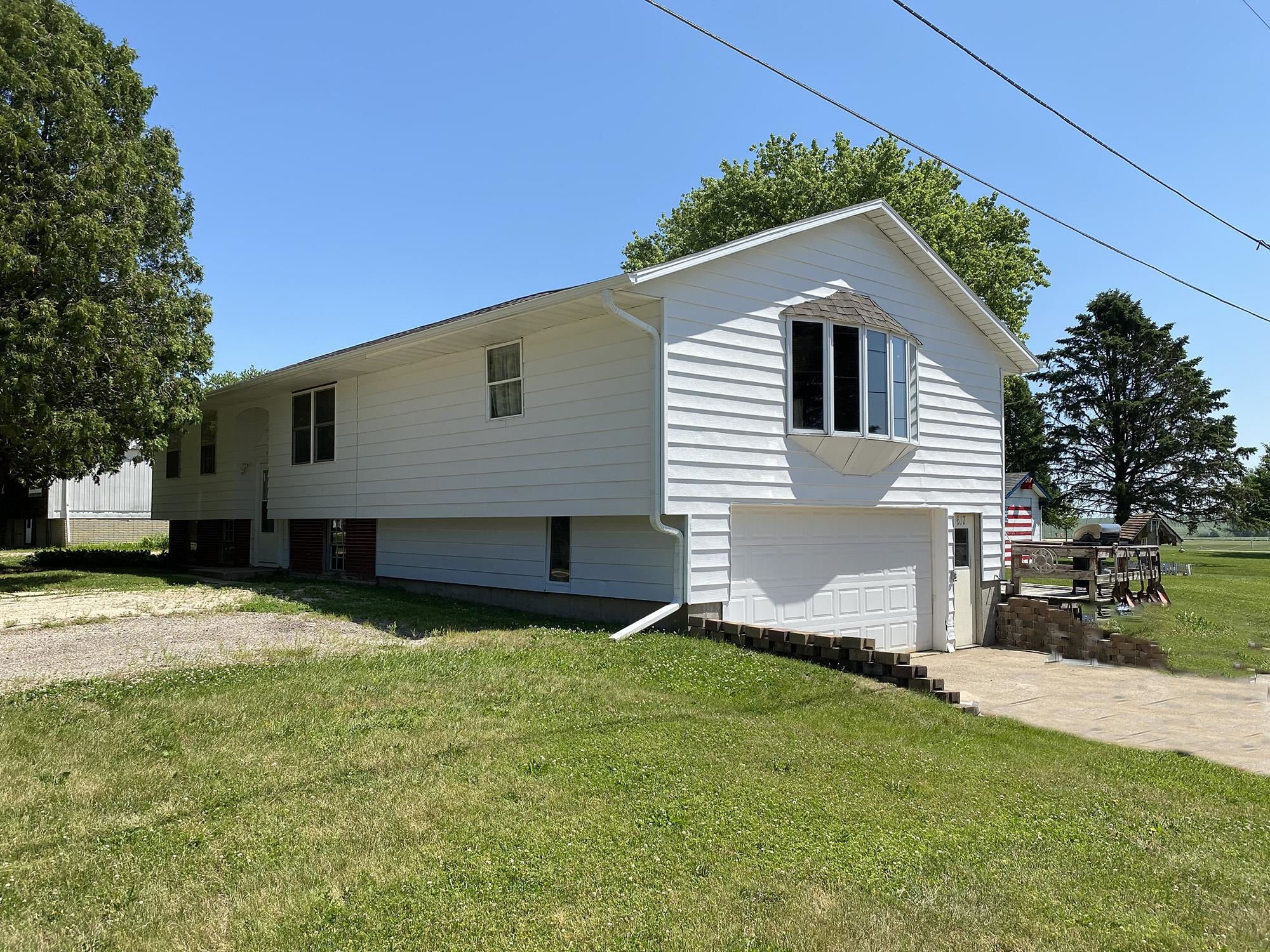 617 South Ridge Street Shannon, IL 61078 - Photo 1 of 30 a front view of house with yard