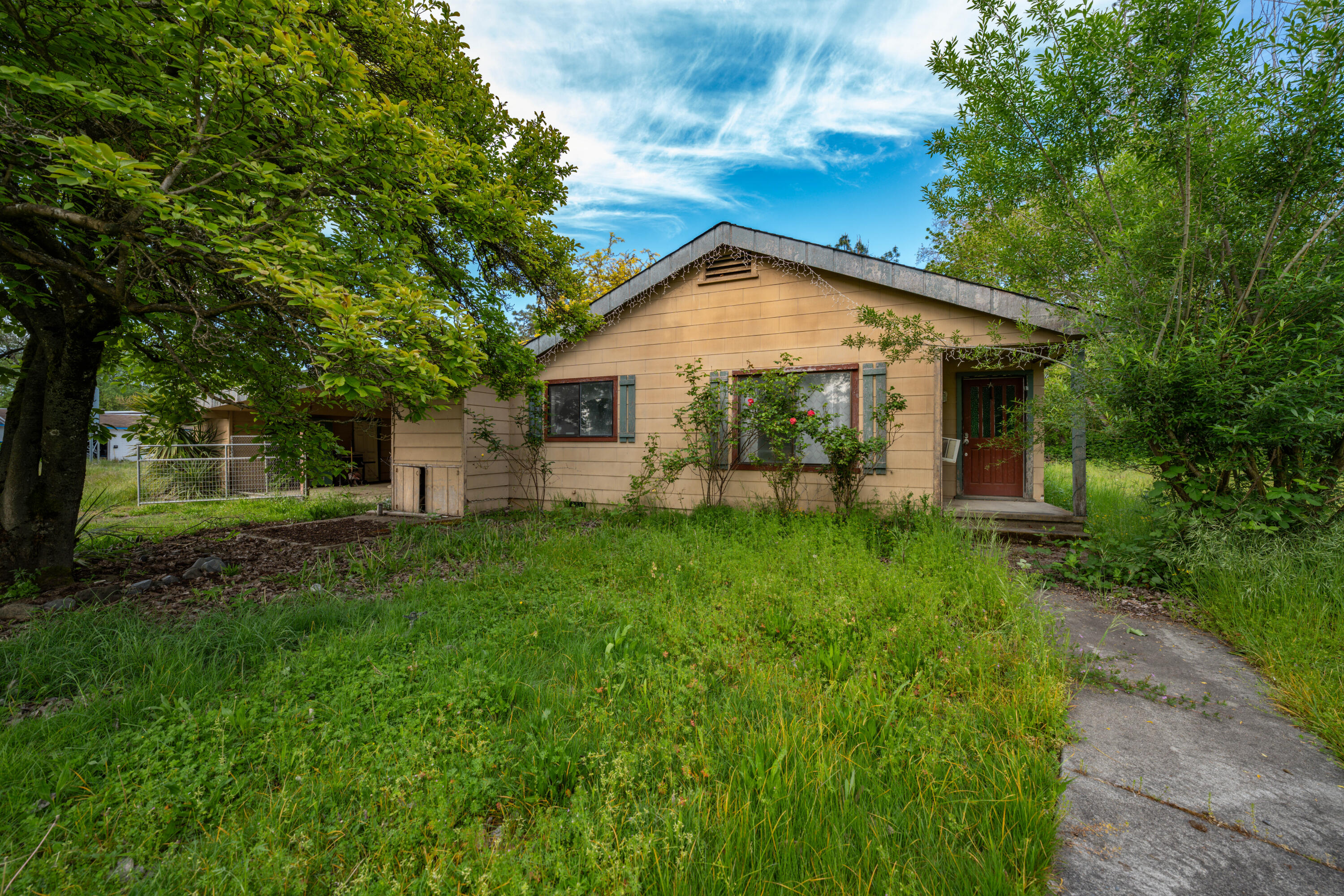 6531 Lower River Road Grants Pass, OR 97526 - Photo 40 of 63