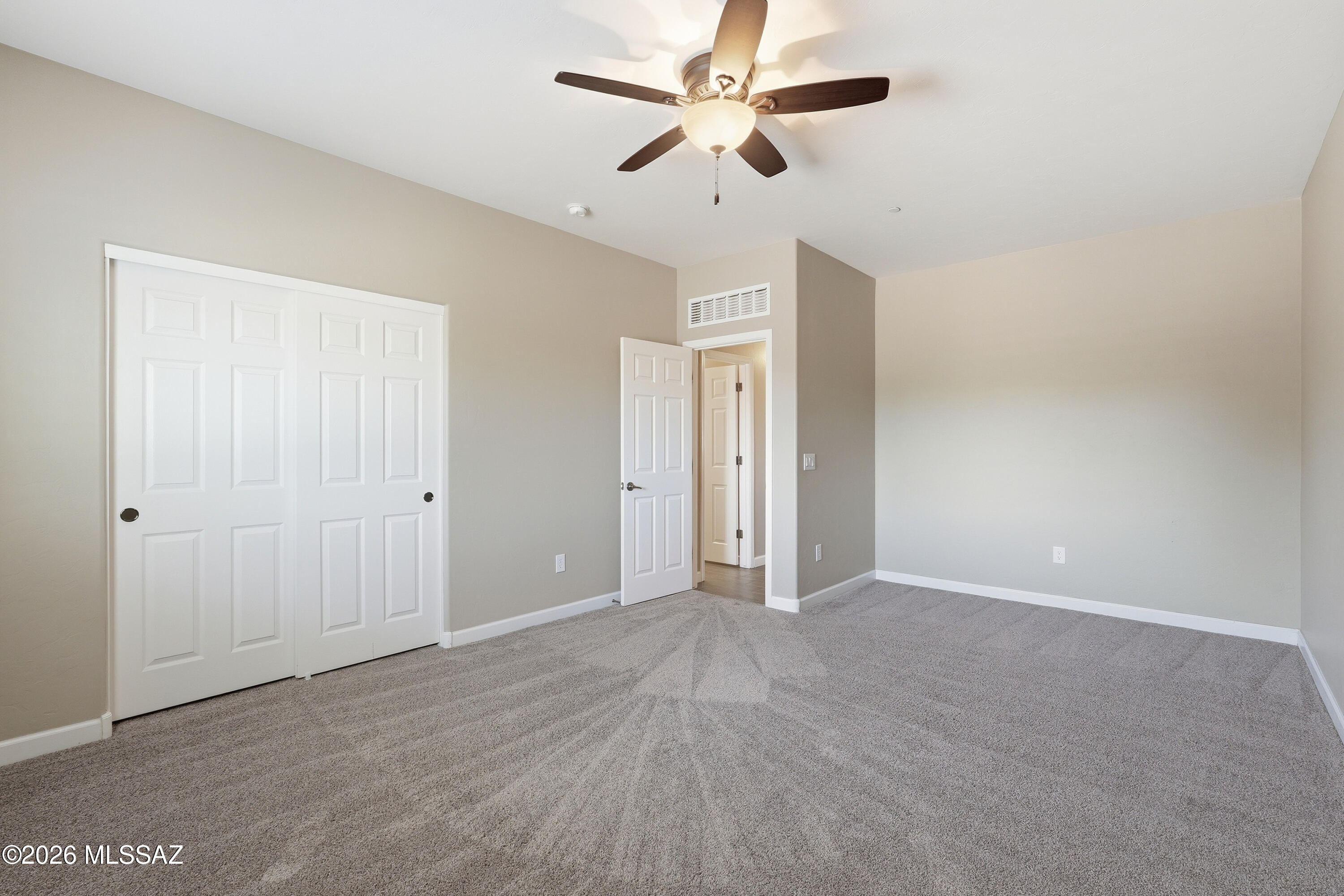 8910 West Irongate Road Marana, AZ 85653 - Photo 25 of 47 8910 (11)