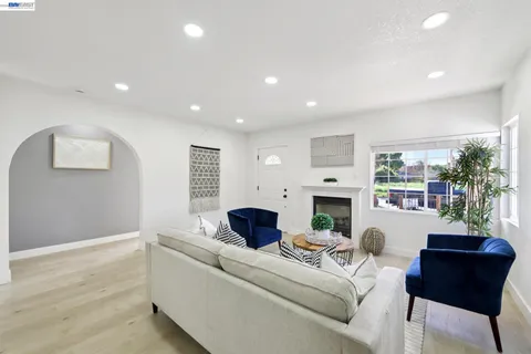 $1,680,000 | 41330 Roberts Avenue, Fremont, CA 94538