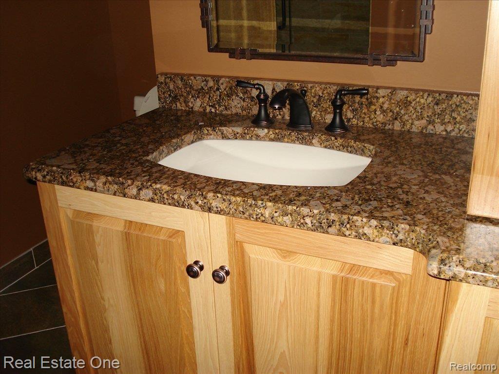 38839 Westchester Road Sterling Heights, MI 48310 - Photo 13 of 14 westchesterandcrystal 029