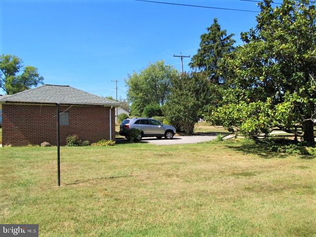 508 Forest View Road Linthicum, MD 21090 - Photo 31 of 46 Nice flat rear yard!