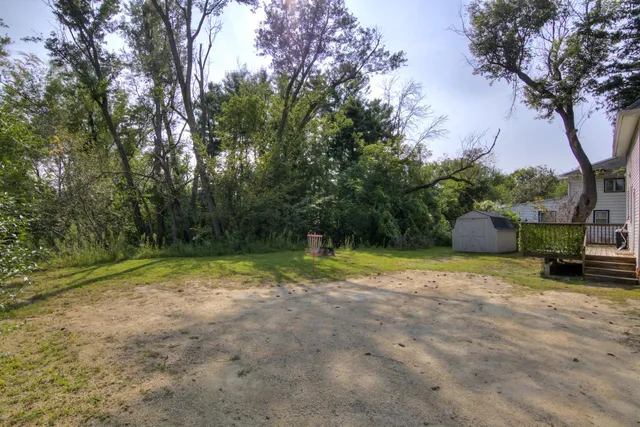 $190,000 | 25997 Mondovi Street East, Eleva, WI 54738