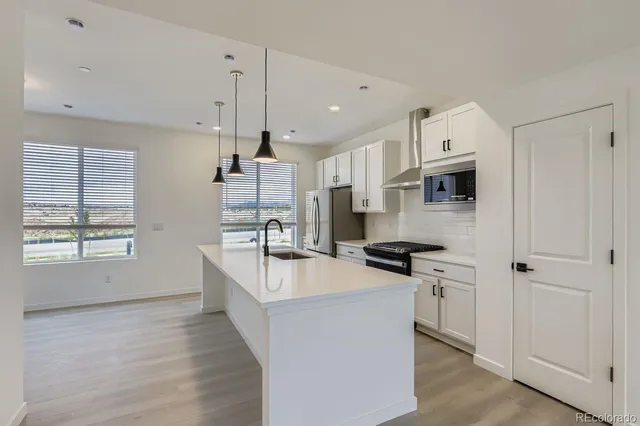 $499,990 | 1617 Alcott Way, Broomfield, CO 80023