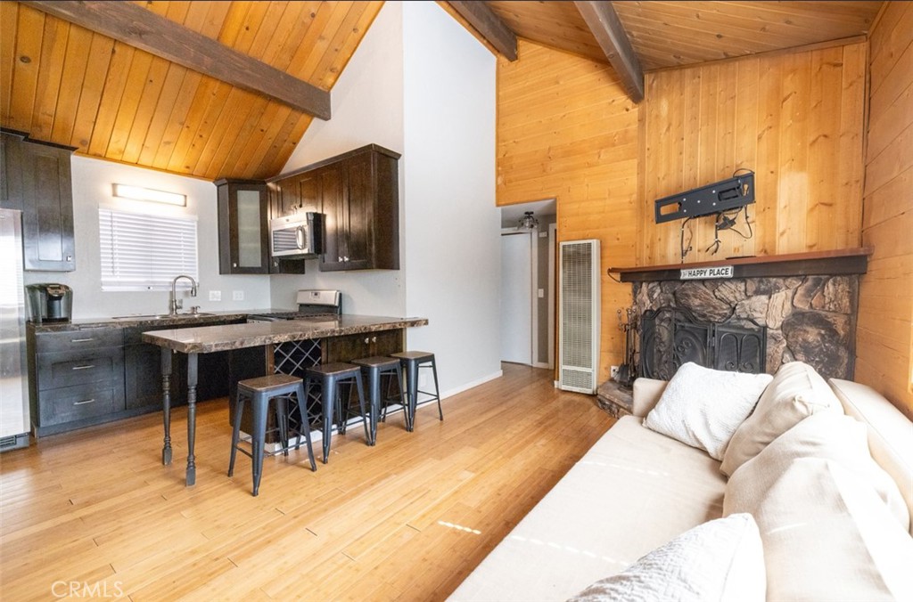 32905 Chipmunk Lane Running Springs, CA 92382 - Photo 11 of 20