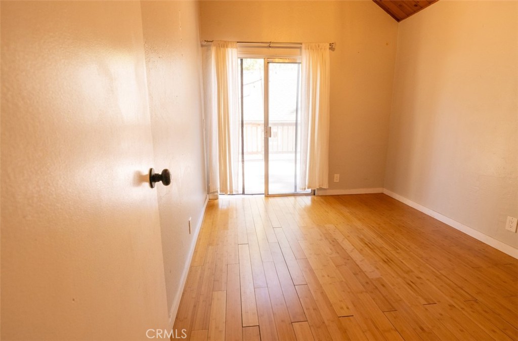 32905 Chipmunk Lane Running Springs, CA 92382 - Photo 12 of 20 Bedroom #1