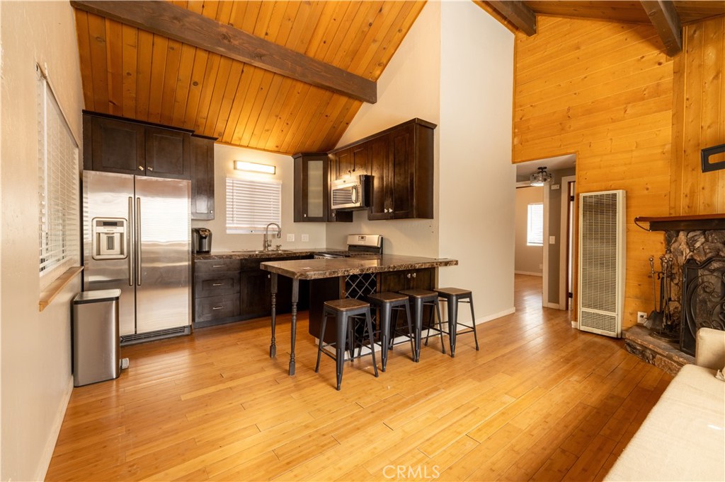 32905 Chipmunk Lane Running Springs, CA 92382 - Photo 9 of 20