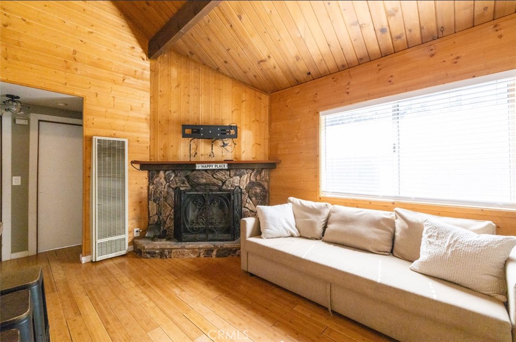 32905 Chipmunk Lane Running Springs, CA 92382 - Photo 10 of 20 Fireplace