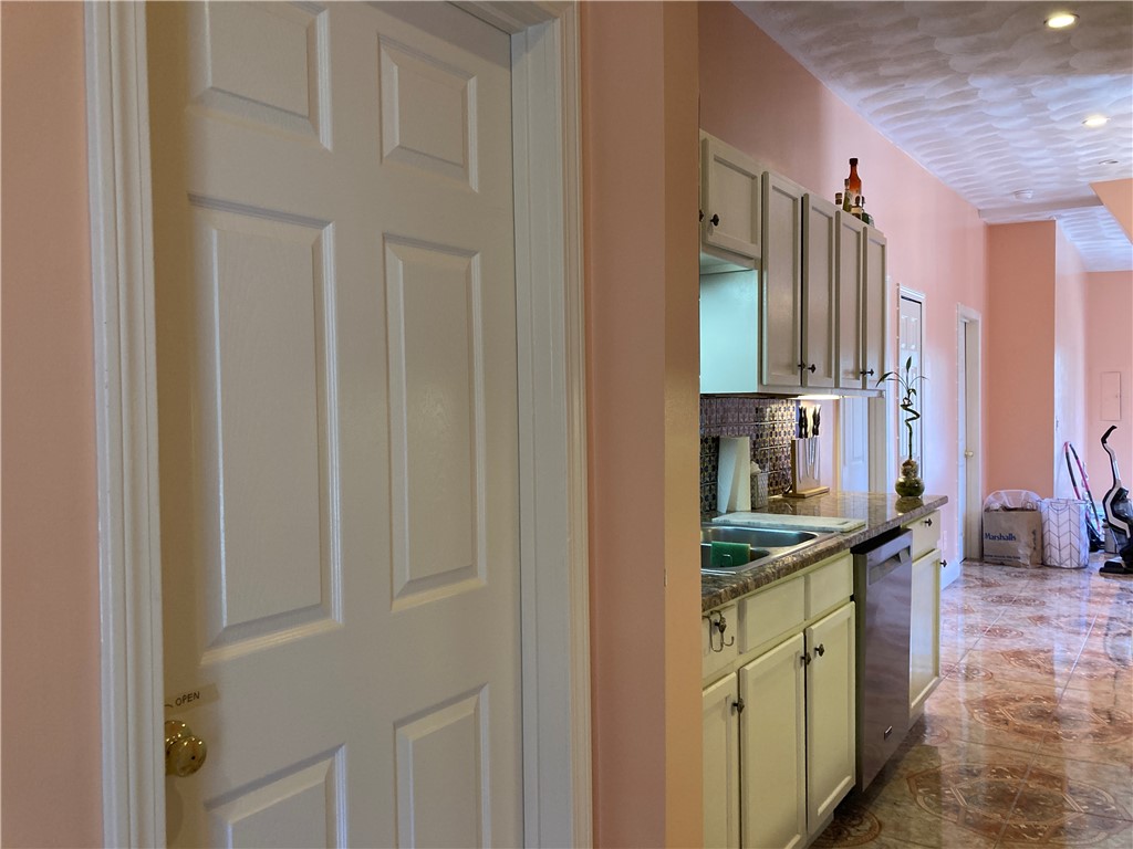 394 Great Road, Unit 3 Lincoln, RI 02865 - Photo 9 of 18