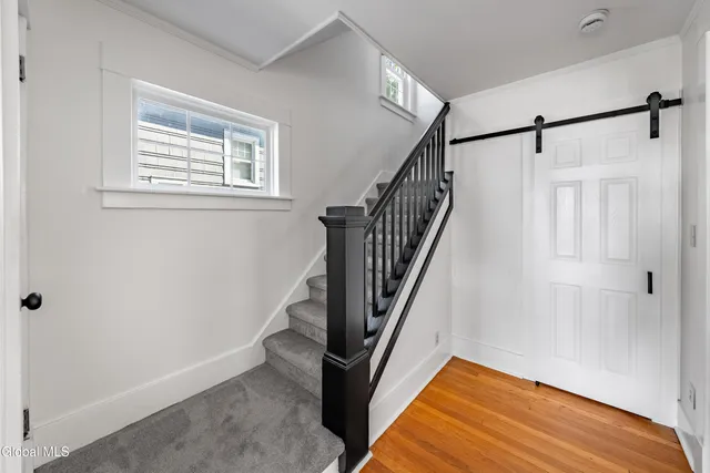 $324,500 | 1084 Van Antwerp Road, Niskayuna, NY 12309