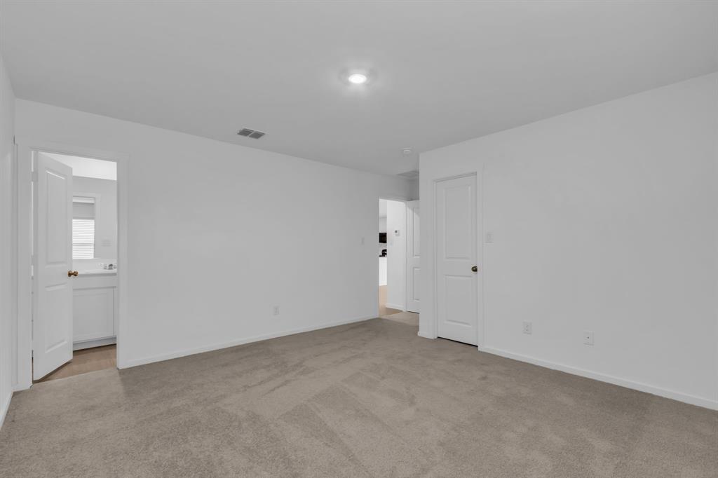 11325 Rodeo Drive Providence Village, TX 76227 - Photo 17 of 40