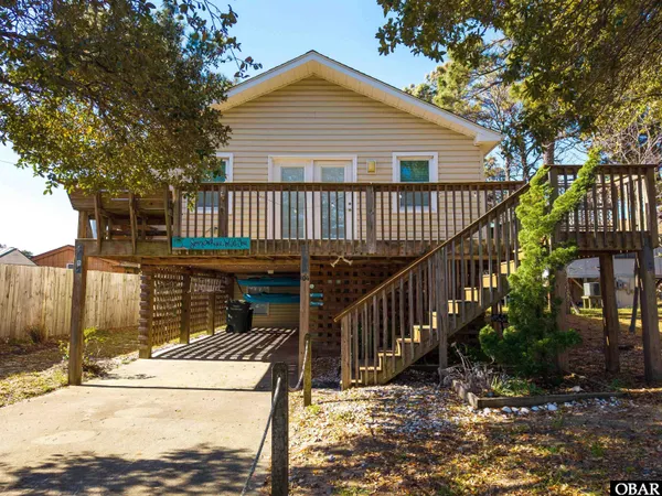 $654,000 | 104 East Blackman Street, Nags Head, NC 27959