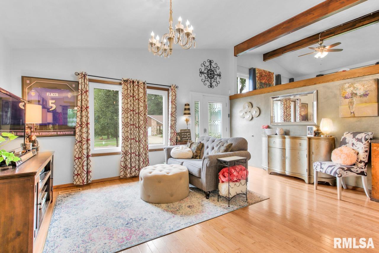 6524 North Post Oak Road Peoria, IL 61615 - Photo 22 of 38 Gallery Image 22