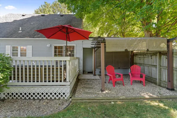 $304,900 | 61140 Lenawee Road, Cassopolis, MI 49031