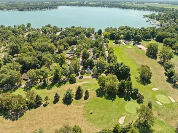 $304,900 | 61140 Lenawee Road, Cassopolis, MI 49031