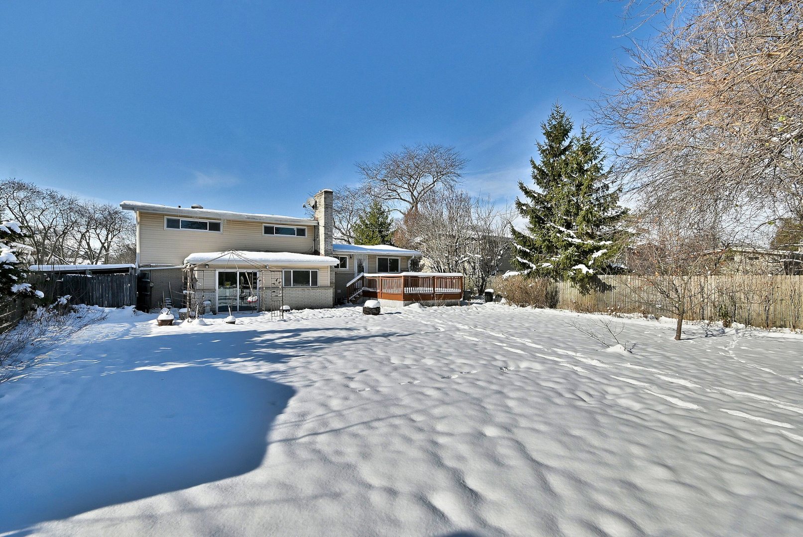 521 Michael Manor Glenview, IL 60025 - Photo 46 of 52 a view of a street with cars