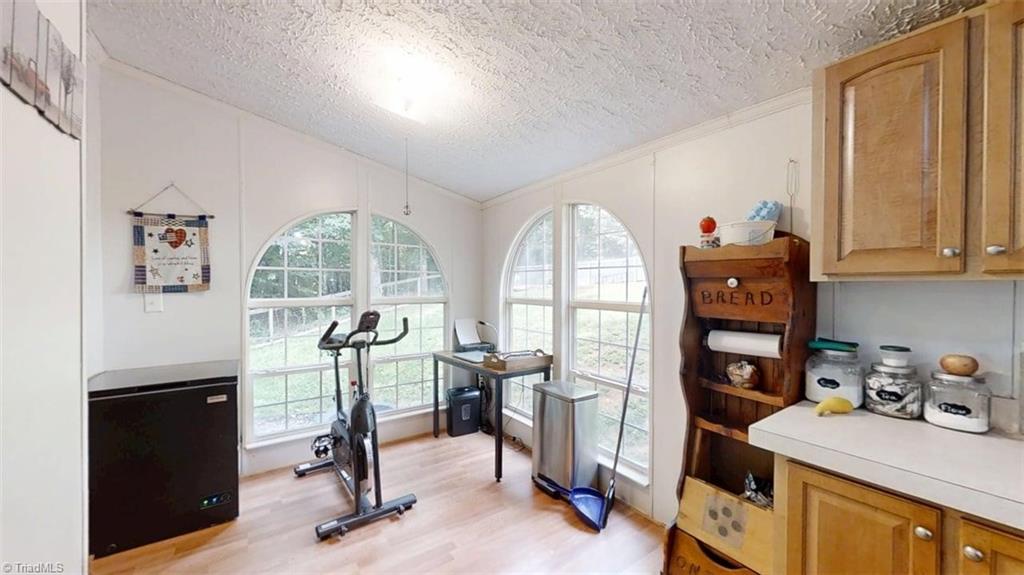 5164 Yukon Road Walkertown, NC 27051 - Photo 10 of 22 Gallery Image 10