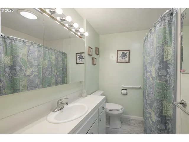 $415,000 | 3614 31st Avenue Northeast, Salem, OR 97301