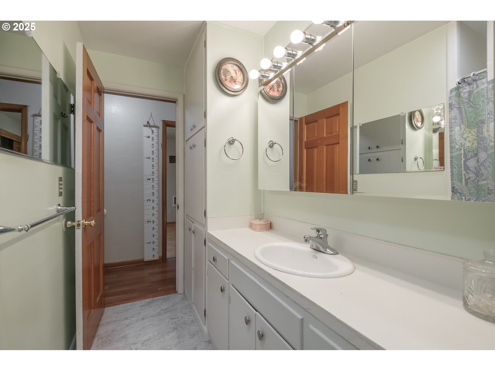 3614 31st Avenue Northeast Salem, OR 97301 - Photo 22 of 45