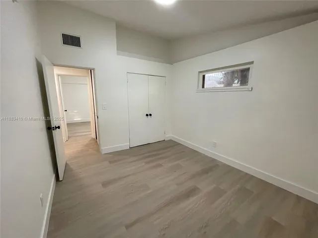 a view of empty room