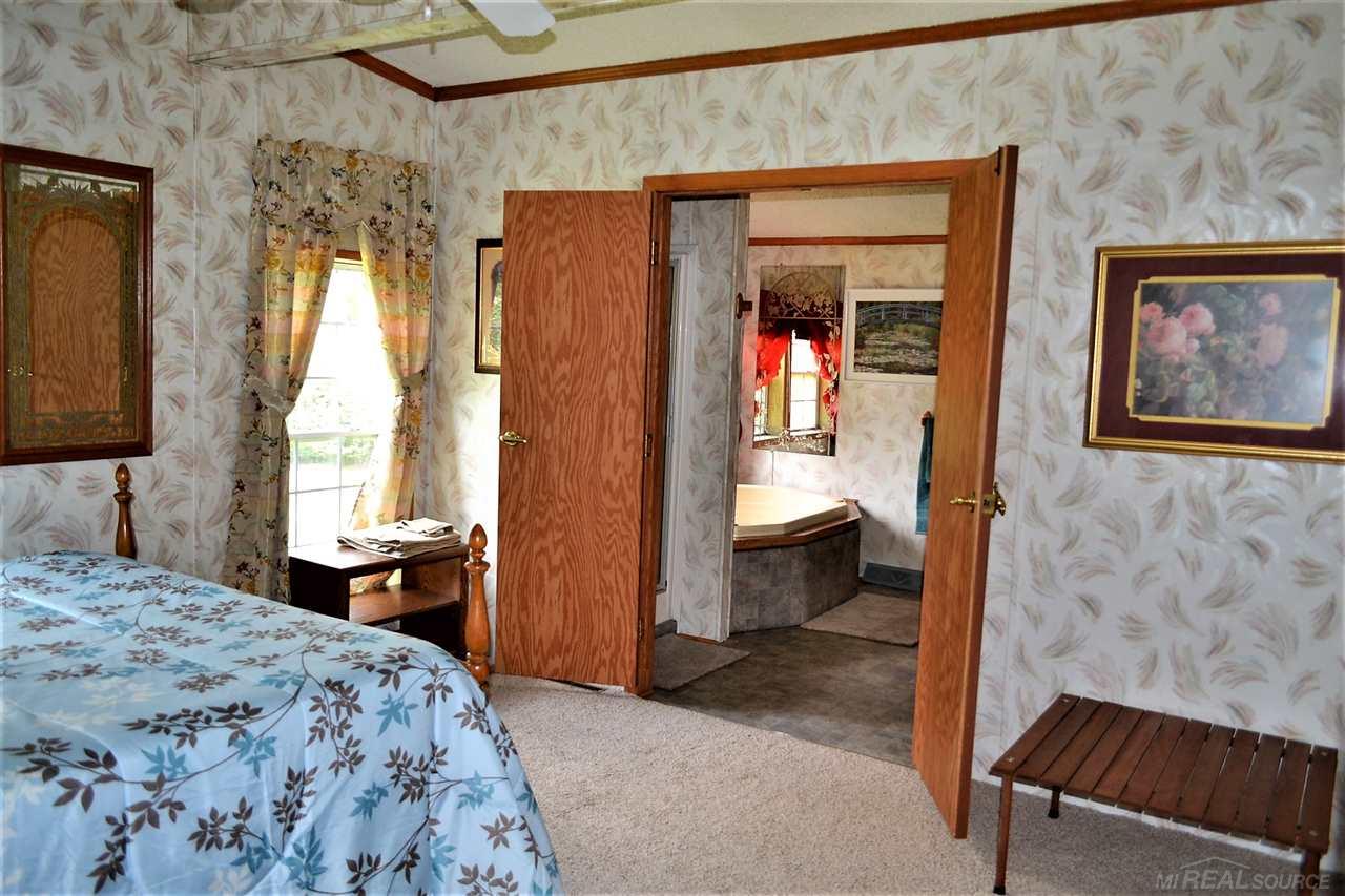 6800 Derby Road Applegate, MI 48401 - Photo 3 of 28